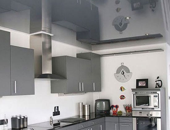 натяжные потолки в кухне в хрущевке