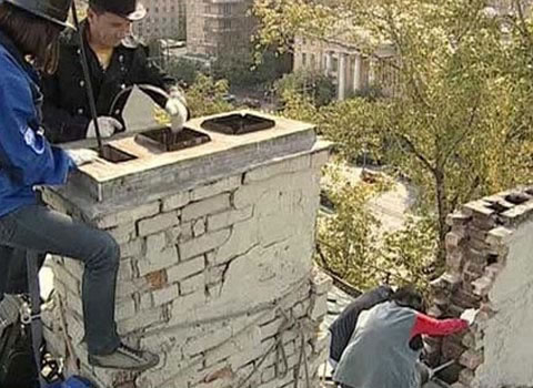удаление сажи в дымоходе
