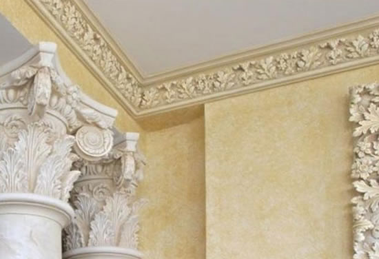 отделка потолка молдингом своими руками